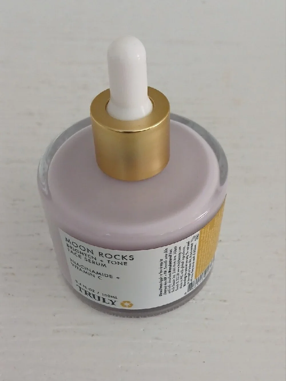 TRULY Moon Rocks Brighten + Tone Face Serum